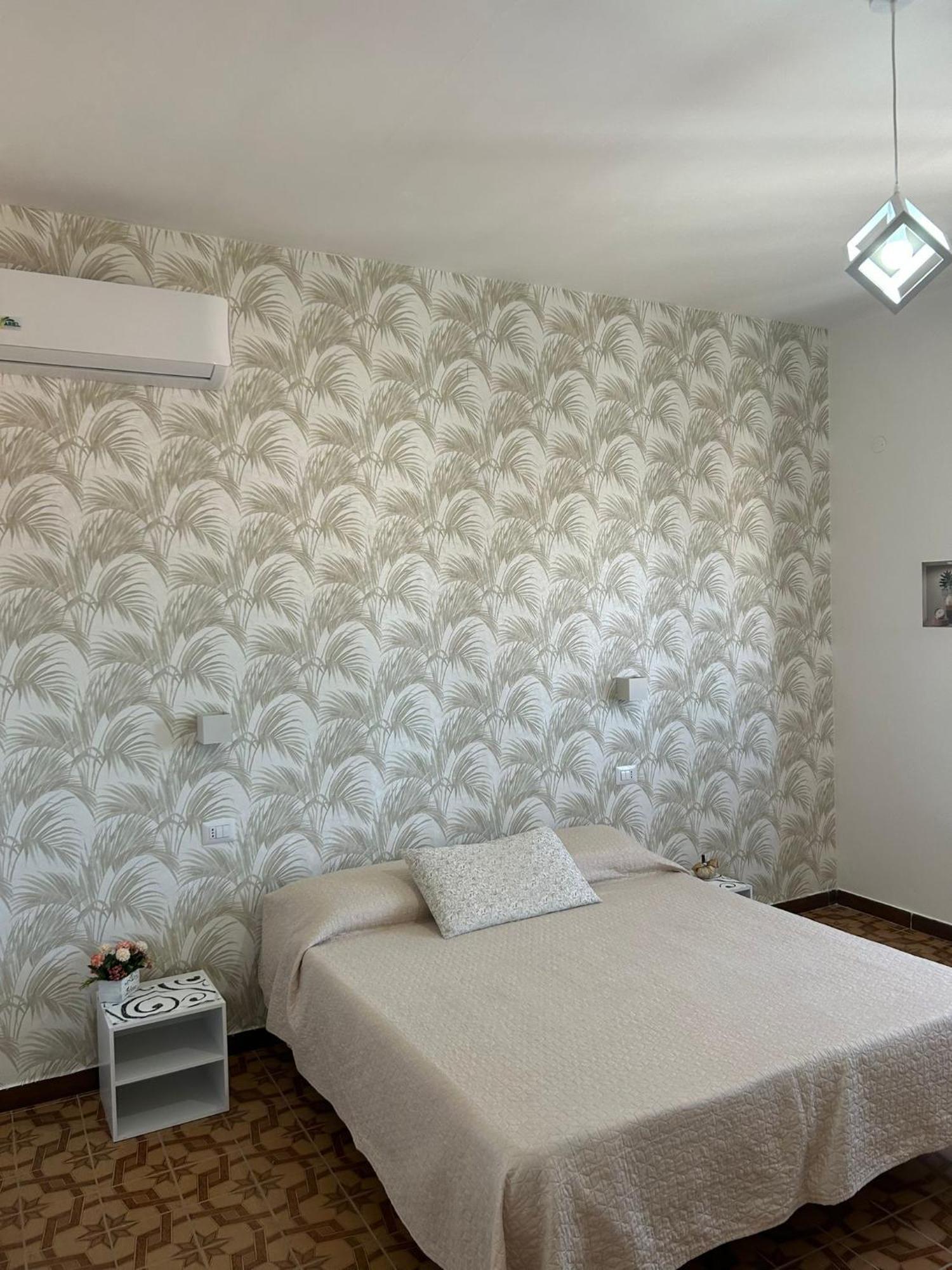 Filippo E Andrea Accomodation トロペーア エクステリア 写真